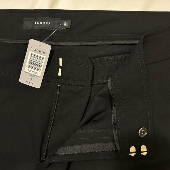 NWT Torrid slim boot deluxe stretch dress pant size 30 - Picture 3 of 9